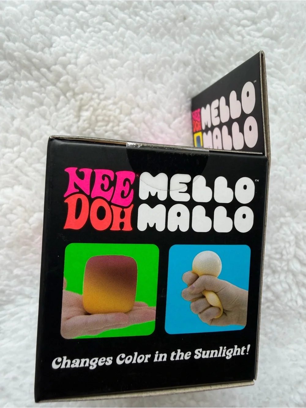 NIB Mello Mallo Yellow Squishy Marshmallow Toy NEEDOH
